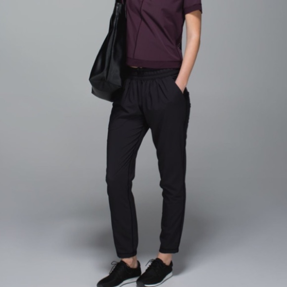 Lululemon Namaskar Pants II black sz 8